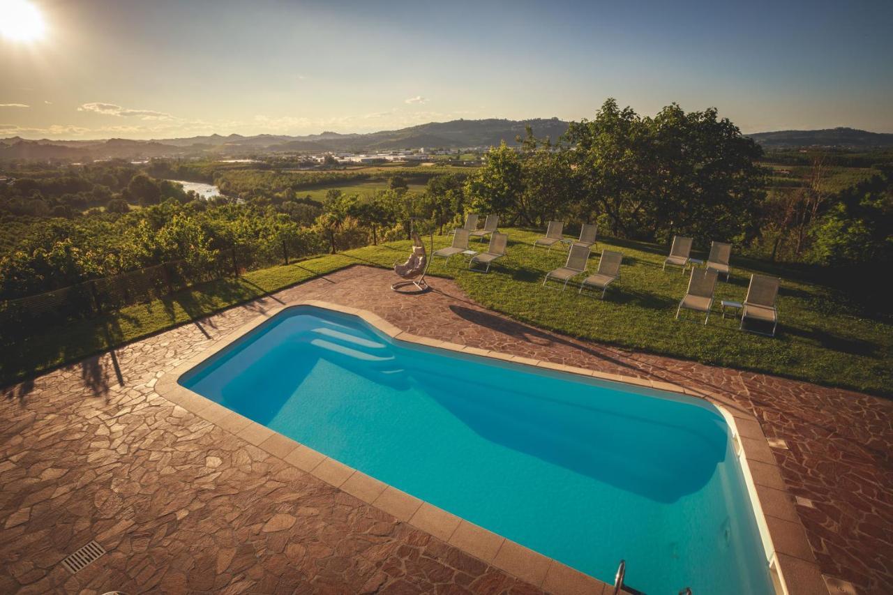 Villa La Meridiana Альба Экстерьер фото